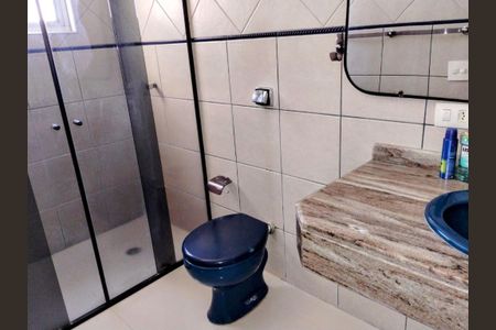 Casa à venda com 180m², 4 quartos e 3 vagas