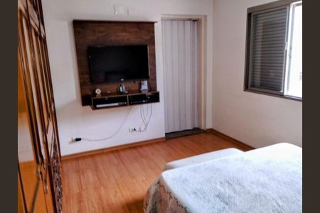 Casa à venda com 180m², 4 quartos e 3 vagas