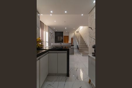 Apartamento à venda com 150m², 2 quartos e 2 vagas Apartamento à venda com 150m², 2 quartos e 2 vagasCozinha