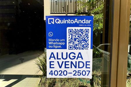 Apartamento à venda com 138m², 3 quartos e 2 vagas Apartamento à venda com 138m², 3 quartos e 2 vagasPlaca