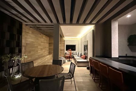 Apartamento à venda com 138m², 3 quartos e 2 vagas Apartamento à venda com 138m², 3 quartos e 2 vagasÁrea comum - Churrasqueira