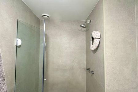 Apartamento à venda com 138m², 3 quartos e 2 vagas Apartamento à venda com 138m², 3 quartos e 2 vagasBanheiro da Suíte