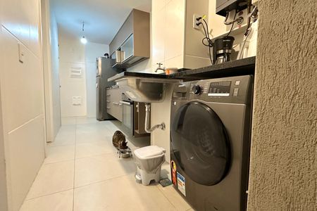 Apartamento à venda com 138m², 3 quartos e 2 vagas Apartamento à venda com 138m², 3 quartos e 2 vagasCozinha