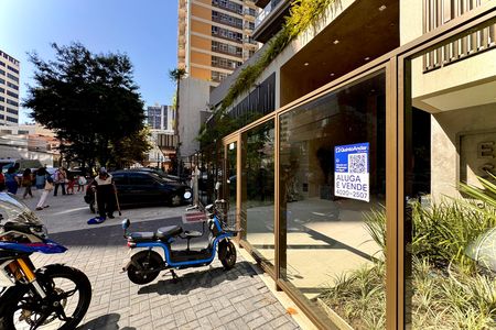 Apartamento à venda com 138m², 3 quartos e 2 vagas Apartamento à venda com 138m², 3 quartos e 2 vagasFachada