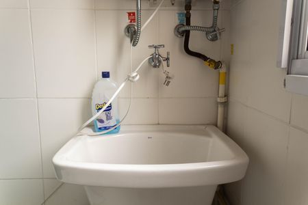 Apartamento à venda com 71m², 2 quartos e 1 vagaÁrea de Serviço