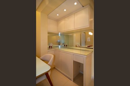 Apartamento à venda com 80m², 3 quartos e 2 vagas Apartamento à venda com 80m², 3 quartos e 2 vagasSala
