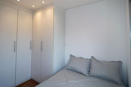 Apartamento à venda com 80m², 3 quartos e 2 vagas Apartamento à venda com 80m², 3 quartos e 2 vagasQuarto 2
