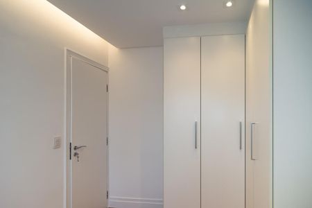 Apartamento à venda com 80m², 3 quartos e 2 vagas Apartamento à venda com 80m², 3 quartos e 2 vagasQuarto 2