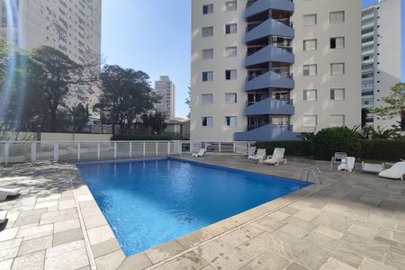 Apartamento à venda com 80m², 3 quartos e 2 vagas Apartamento à venda com 80m², 3 quartos e 2 vagasPiscina