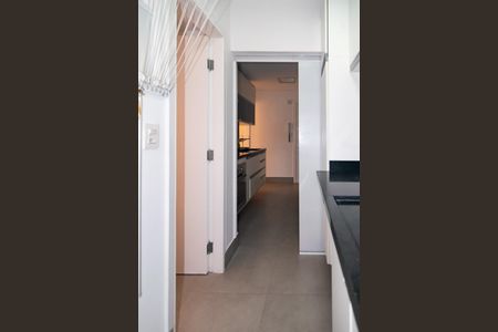 Apartamento à venda com 80m², 3 quartos e 2 vagas Apartamento à venda com 80m², 3 quartos e 2 vagasÁrea de Serviço