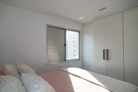 Apartamento à venda com 80m², 3 quartos e 2 vagas Apartamento à venda com 80m², 3 quartos e 2 vagasQuarto 3 - Suíte