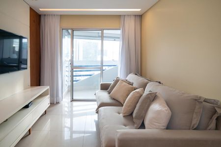 Apartamento à venda com 80m², 3 quartos e 2 vagas Apartamento à venda com 80m², 3 quartos e 2 vagasSala