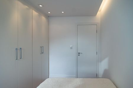 Apartamento à venda com 80m², 3 quartos e 2 vagas Apartamento à venda com 80m², 3 quartos e 2 vagasQuarto 1