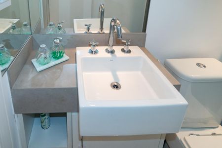 Apartamento à venda com 80m², 3 quartos e 2 vagas Apartamento à venda com 80m², 3 quartos e 2 vagasBanheiro