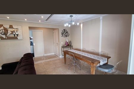 Apartamento para alugar com 122m², 3 quartos e 2 vagasSala