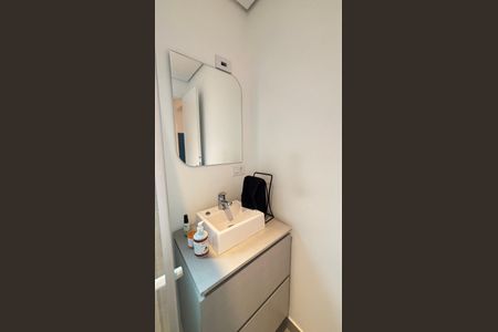 Apartamento à venda com 82m², 2 quartos e 2 vagas Apartamento à venda com 82m², 2 quartos e 2 vagasBanheiro