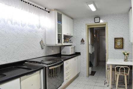 Apartamento para alugar com 200m², 3 quartos e 1 vagaCozinha