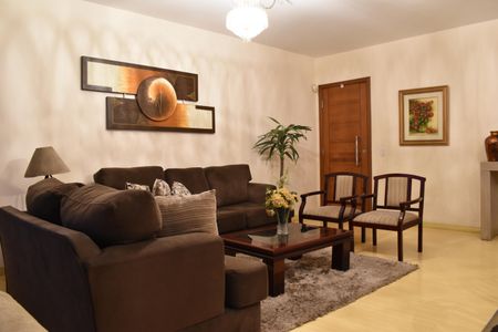 Apartamento para alugar com 200m², 3 quartos e 1 vagaSala 