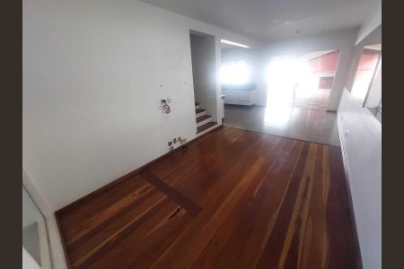 Casa para alugar com 500m², 4 quartos e 4 vagas