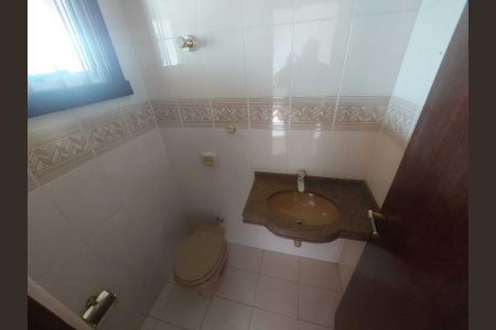 Casa para alugar com 500m², 4 quartos e 4 vagas