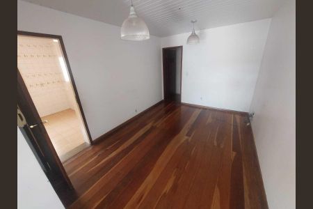 Casa para alugar com 500m², 4 quartos e 4 vagas