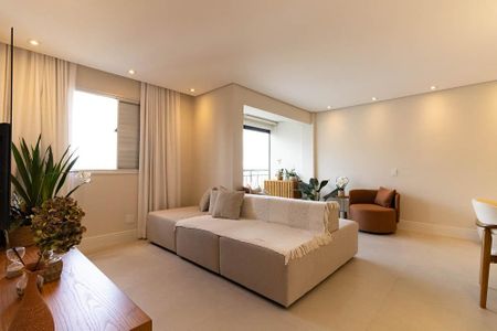 Apartamento à venda com 70m², 2 quartos e 2 vagasSala