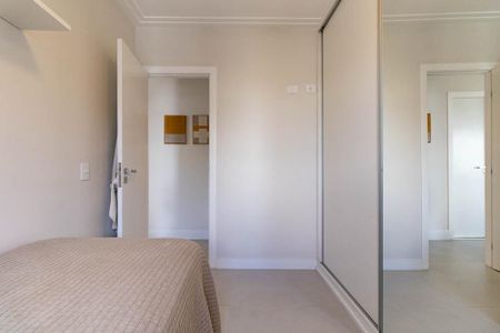 Apartamento à venda com 70m², 2 quartos e 2 vagasQuarto 