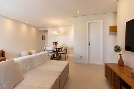 Apartamento à venda com 70m², 2 quartos e 2 vagasSala