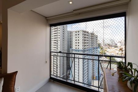 Apartamento à venda com 70m², 2 quartos e 2 vagasVaranda da Sala