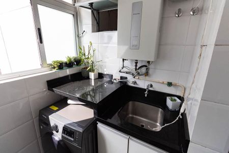 Apartamento à venda com 70m², 2 quartos e 2 vagasLavanderia