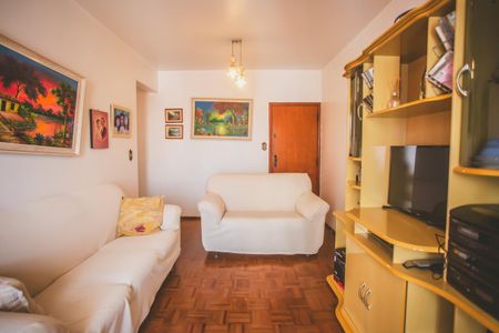 Apartamento à venda com 67m², 2 quartos e 1 vagaSala