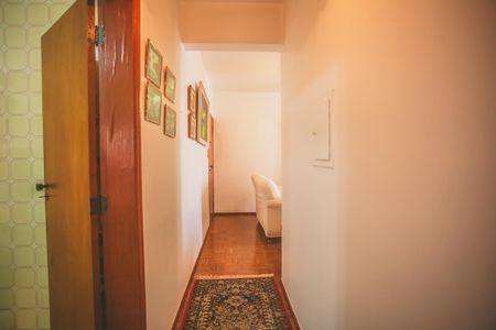 Apartamento à venda com 67m², 2 quartos e 1 vagaCorredor