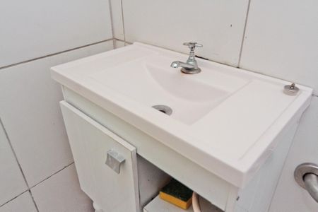 Casa para alugar com 45m², 1 quarto e sem vagaBanheiro