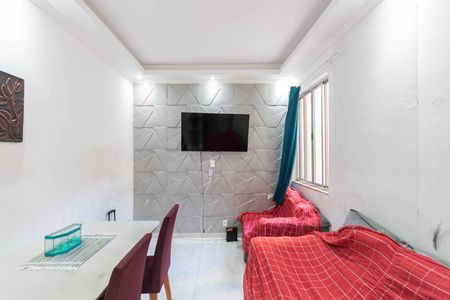 Apartamento à venda com 130m², 2 quartos e sem vagaSala