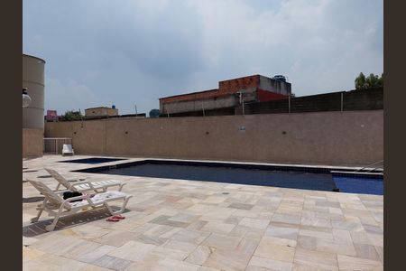 Apartamento à venda com 34m², 2 quartos e sem vaga Apartamento à venda com 34m², 2 quartos e sem vagaÁrea comum - Piscina