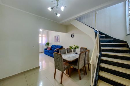 Casa à venda com 200m², 3 quartos e 1 vagaSala de Jantar