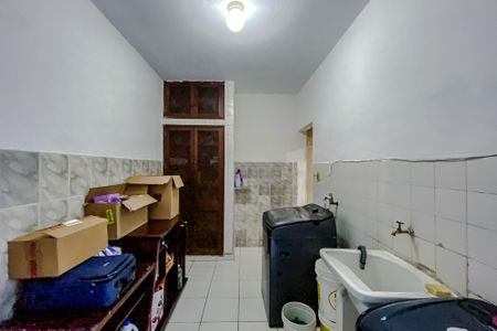 Casa à venda com 200m², 3 quartos e 1 vagaÁrea de Serviço