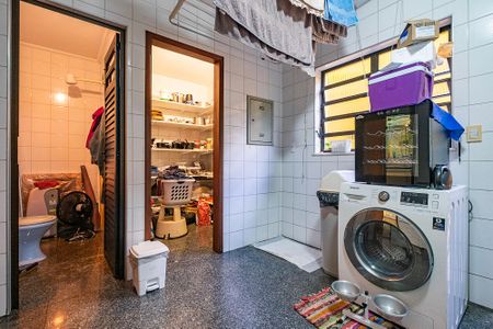 Casa à venda com 189m², 4 quartos e 3 vagas Casa à venda com 189m², 4 quartos e 3 vagasÁrea de Serviço