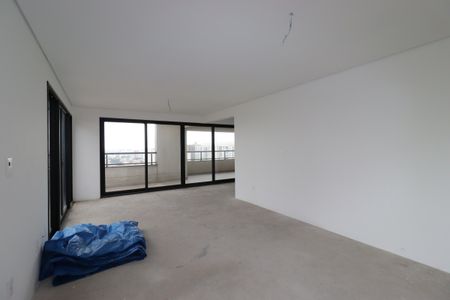 Apartamento à venda com 323m², 3 quartos e 5 vagasSala 2