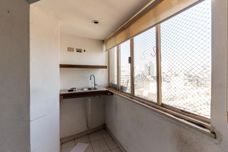 Sala - Pia de apartamento para alugar com 2 quartos, 100m² em Campos Elíseos, São Paulo