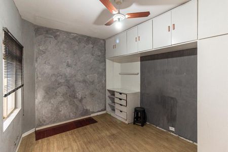 Apartamento para alugar com 100m², 2 quartos e sem vagaQuarto da Suíte