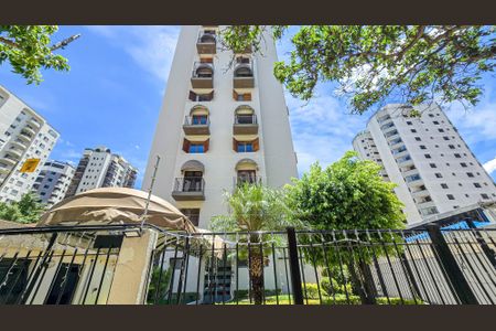 Apartamento para alugar com 125m², 2 quartos e 1 vaga Apartamento para alugar com 125m², 2 quartos e 1 vagaFachada do Prédio