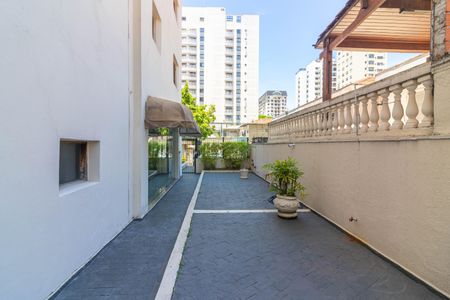 Apartamento para alugar com 125m², 2 quartos e 1 vaga Apartamento para alugar com 125m², 2 quartos e 1 vagaÁrea comum