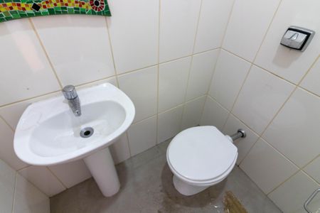 Apartamento para alugar com 125m², 2 quartos e 1 vaga Apartamento para alugar com 125m², 2 quartos e 1 vagaLavabo