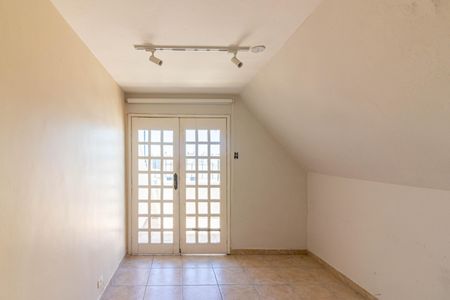 Apartamento para alugar com 125m², 2 quartos e 1 vaga Apartamento para alugar com 125m², 2 quartos e 1 vagaEscritório