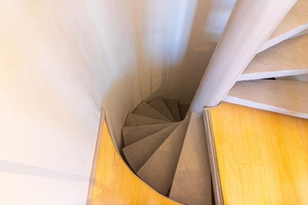 Apartamento para alugar com 125m², 2 quartos e 1 vaga Apartamento para alugar com 125m², 2 quartos e 1 vagaEscadas - Piso Inferior