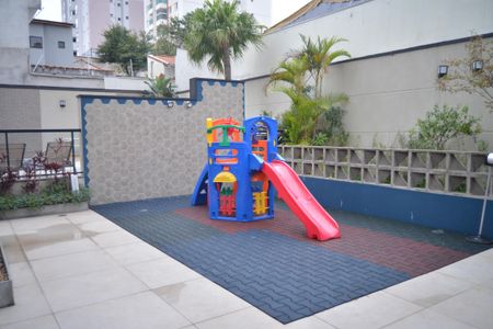 Apartamento à venda com 161m², 3 quartos e 3 vagasÁrea comum - Playground