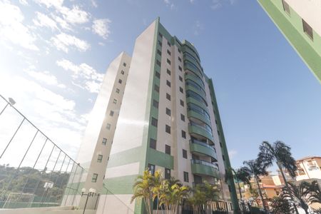 Apartamento à venda com 92m², 3 quartos e 2 vagasFachada