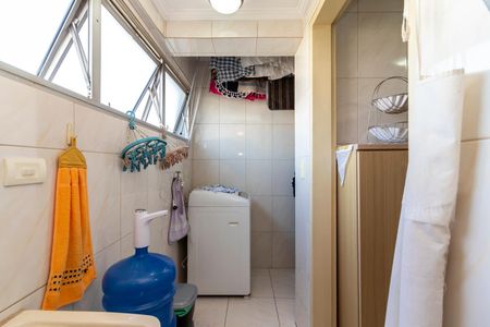 Apartamento à venda com 71m², 2 quartos e 2 vagasÁrea de Serviço