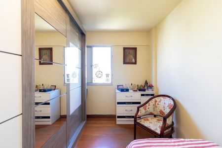 Apartamento à venda com 71m², 2 quartos e 2 vagasQuarto 1